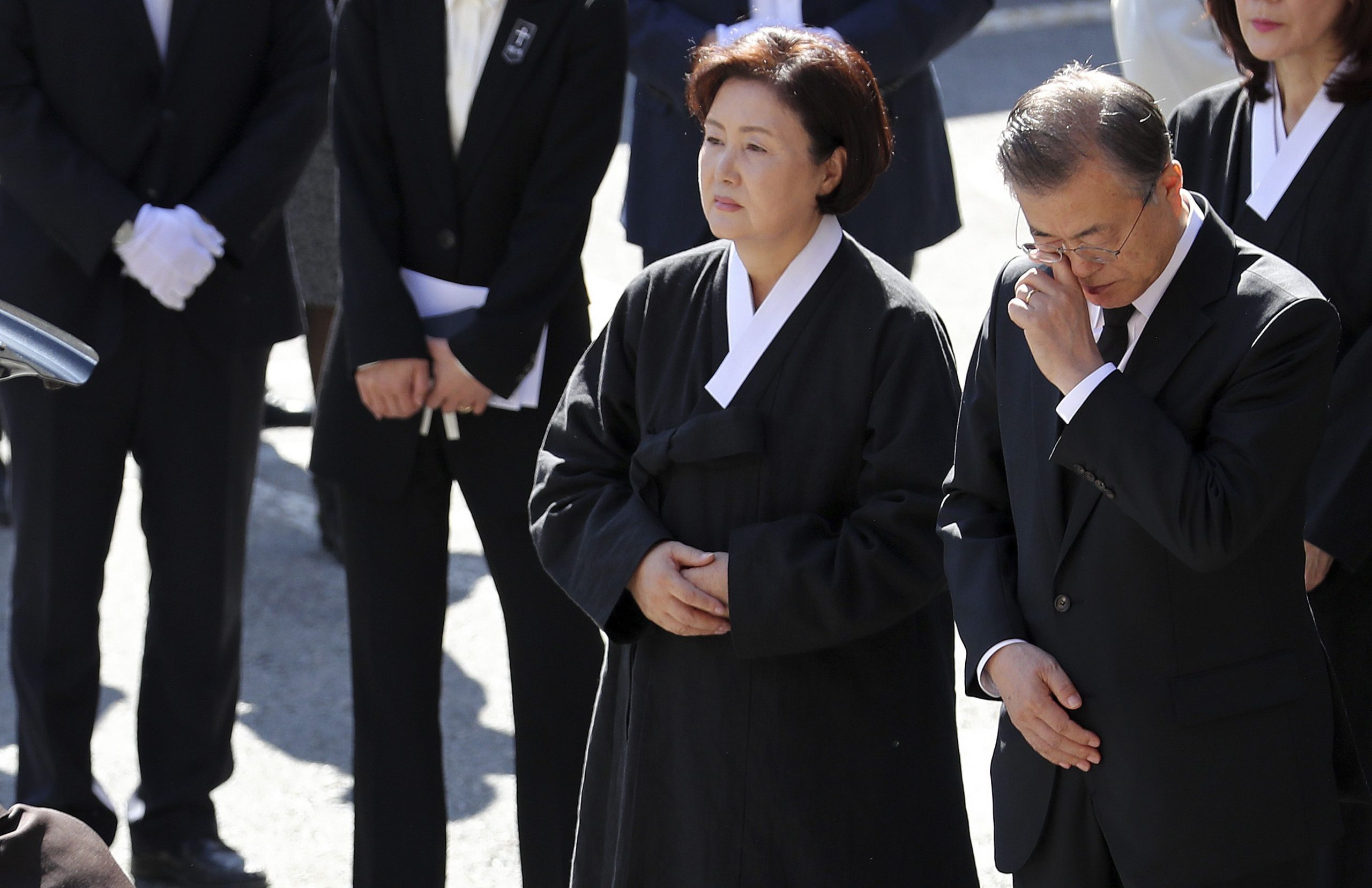 DPRK leader sends condolences to S.Korean president over death of Moon’s mother