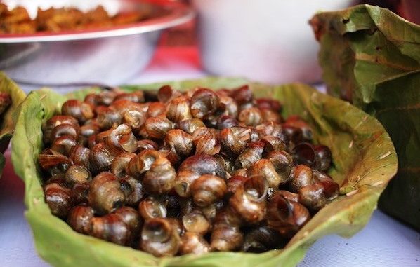 घुँगी ,गँगटो र चिचिरेको स्वाद लिन धिमाल घरवासमा बस्नै पर्छ