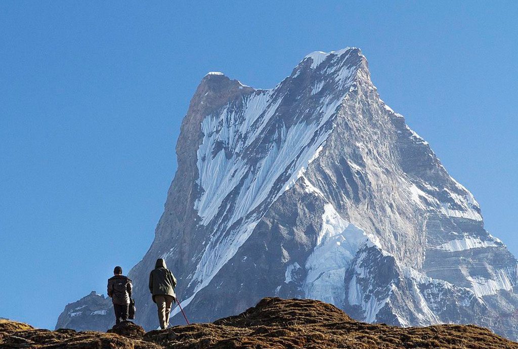 हिमाल हेर्न मर्र्दी ट्रेक