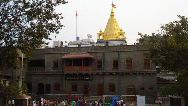 Sai Baba temple remains open for devotees amid Shirdi shutdown