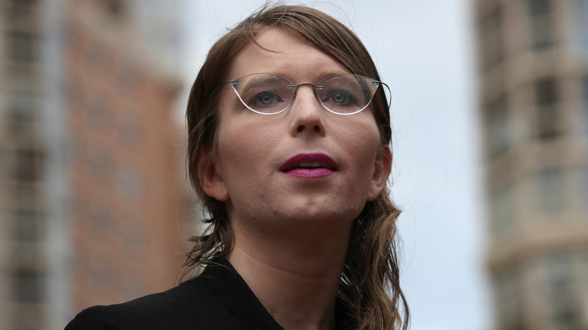 Ex-Army intelligence analyst Chelsea Manning freed from jail