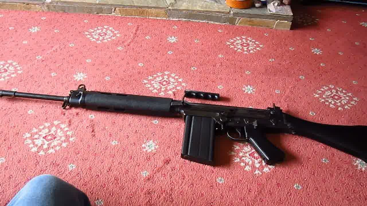 आफैँलाई गोली हान्दा एकजना सशस्त्र प्रहरी घाइते