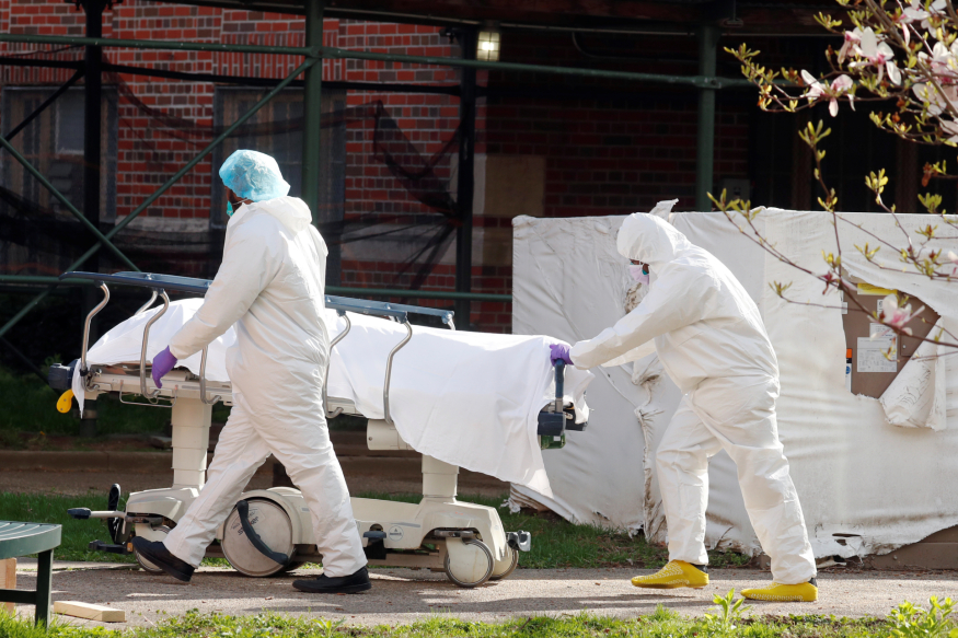 US records 1,997 coronavirus deaths in 24 hours: Johns Hopkins