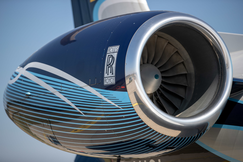 UK engine-maker Rolls-Royce cuts 9,000 jobs
