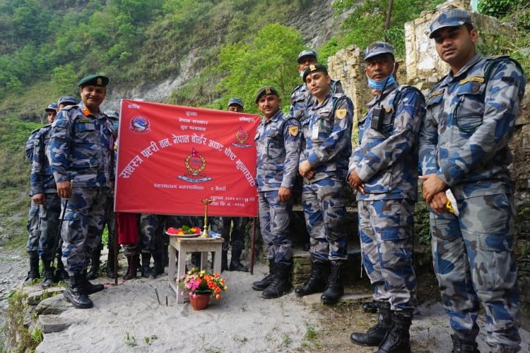 नेपालको इतिहासमै पहिलोपटक नेपाल–भारत सीमा झुलाघाटमा सशस्त्र प्रहरीको ‘बिओपी’ स्थापना
