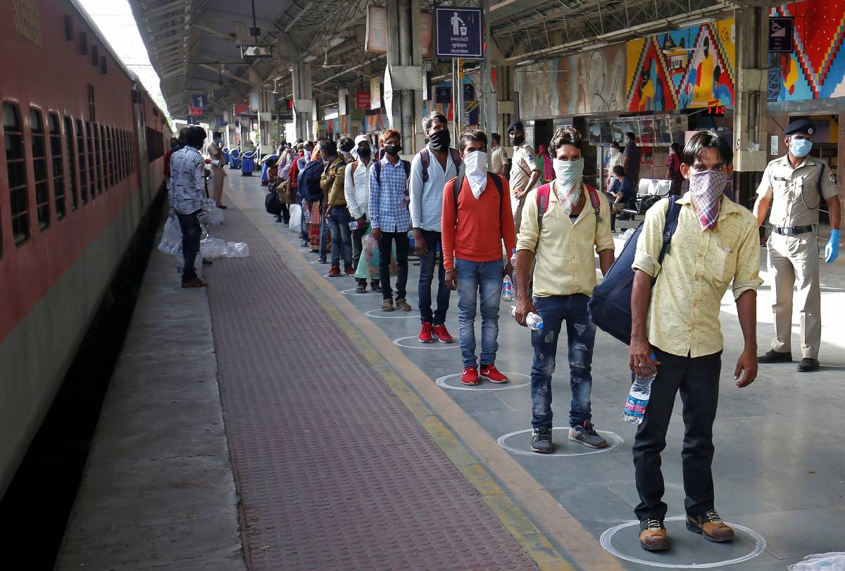 India’s COVID-19 count reaches 49,391, deaths at 1,694