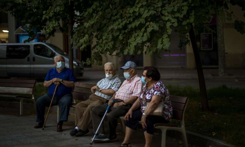Spain reports no virus deaths for first time since March