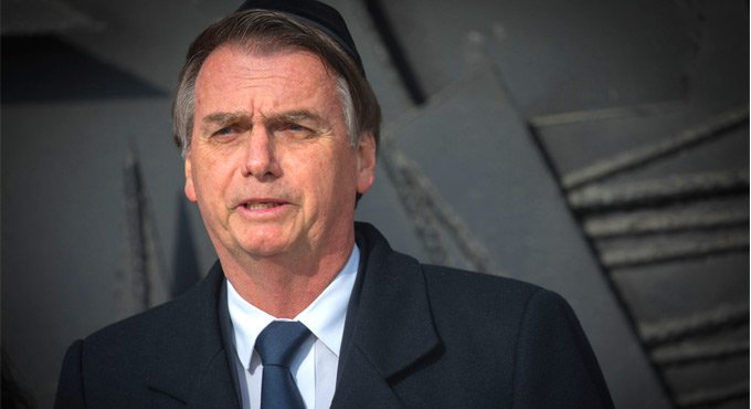 Bolsonaro threatens to withdraw Brazil from WHO