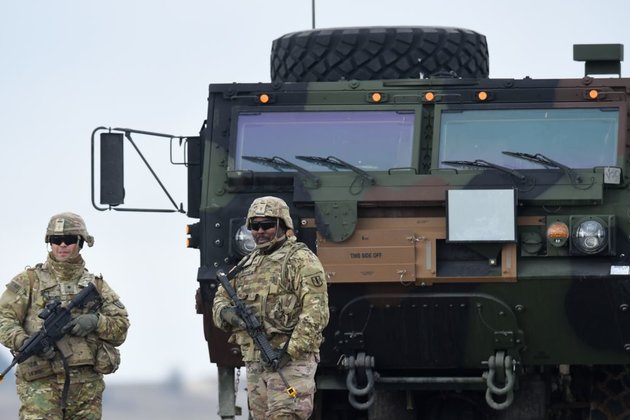 US confirms plans to further reduce number of troops in Iraq