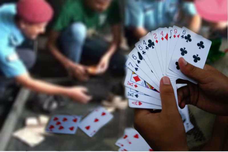 जुवाखालबाट रु तीन लाख सहित नौ पक्राउ