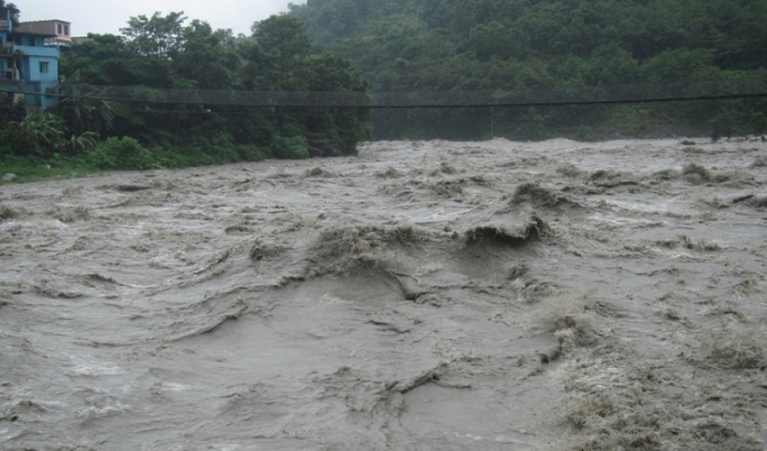 कर्णालीमा पानीको बहाव बढ्यो