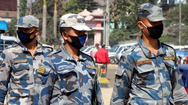 सशस्त्र प्रहरी गणमा १६ प्रहरीलाई कोरोना सङ्क्रमित