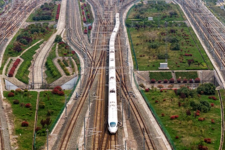 China has 36,000 km of high-speed railways by July