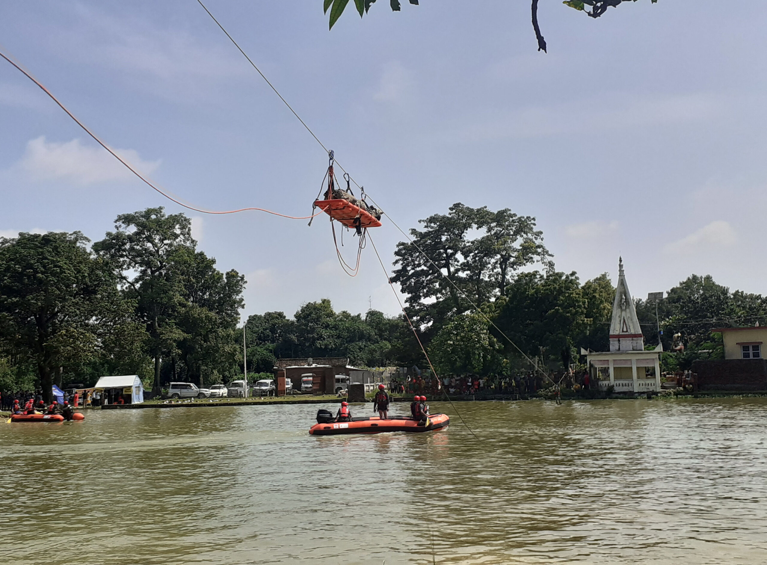 विपद् व्यवस्थापनको पूर्वाभ्यास गर्दै सेना र प्रहरी