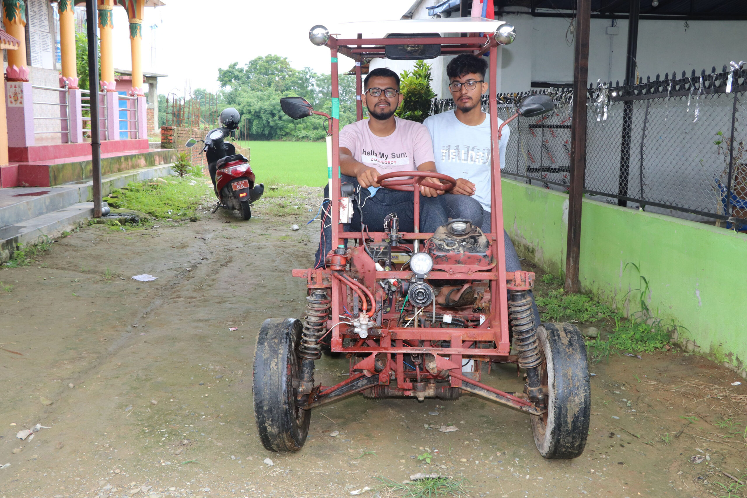 पौडेल दाजुभाइले बनाए गाडी