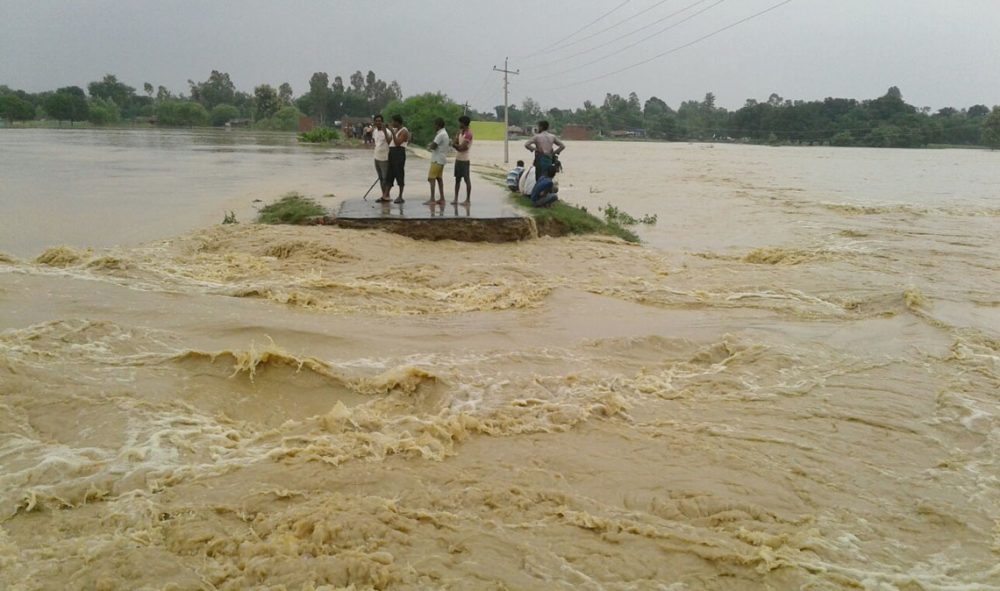 मृतकका परिवारलाई दुई÷दुई लाख प्रदान