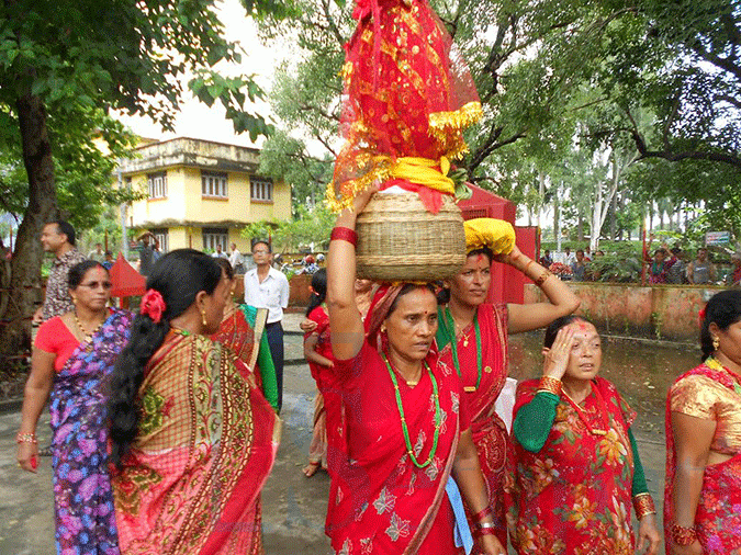 गौरा पर्व  शुरु, कोभिडले हरायो रौनक