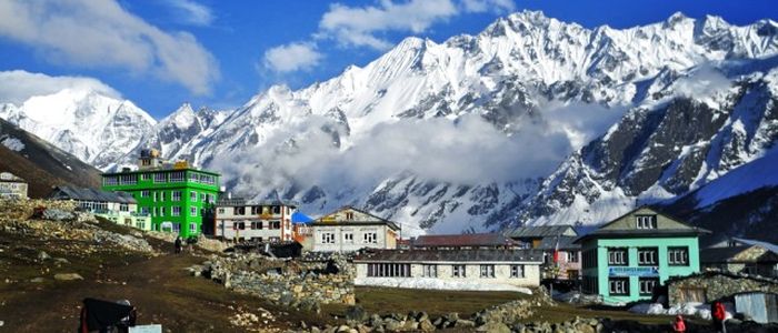 होटल रोयल्टी बुझाउन निकुञ्जद्वारा ताकेता