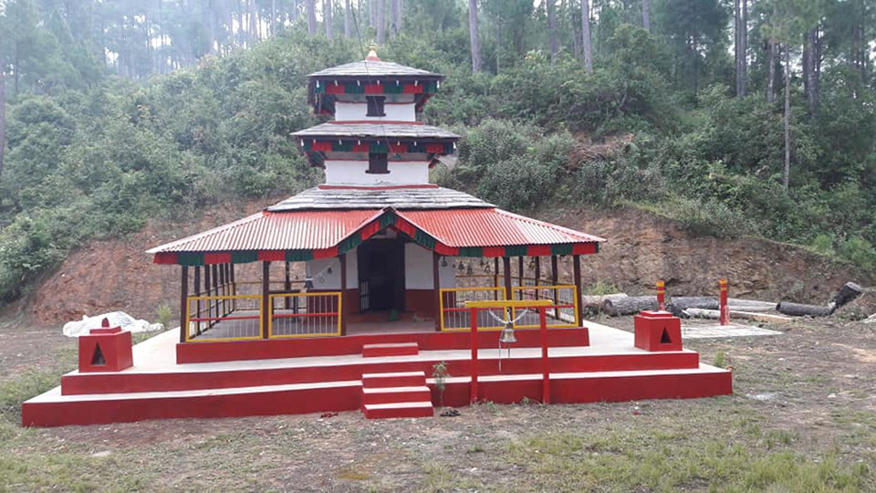 पहिरोको जोखिमले पर्वतमा सात वटा बस्ती स्थानान्तरण गर्न सिफारिस