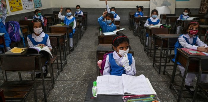 Pak opens all educational institutions, six months after closure due to COVID-19