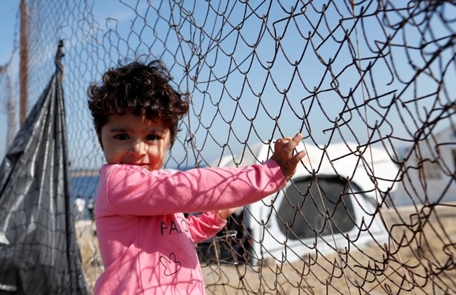 France says taking 500 migrant minors from Moria camp