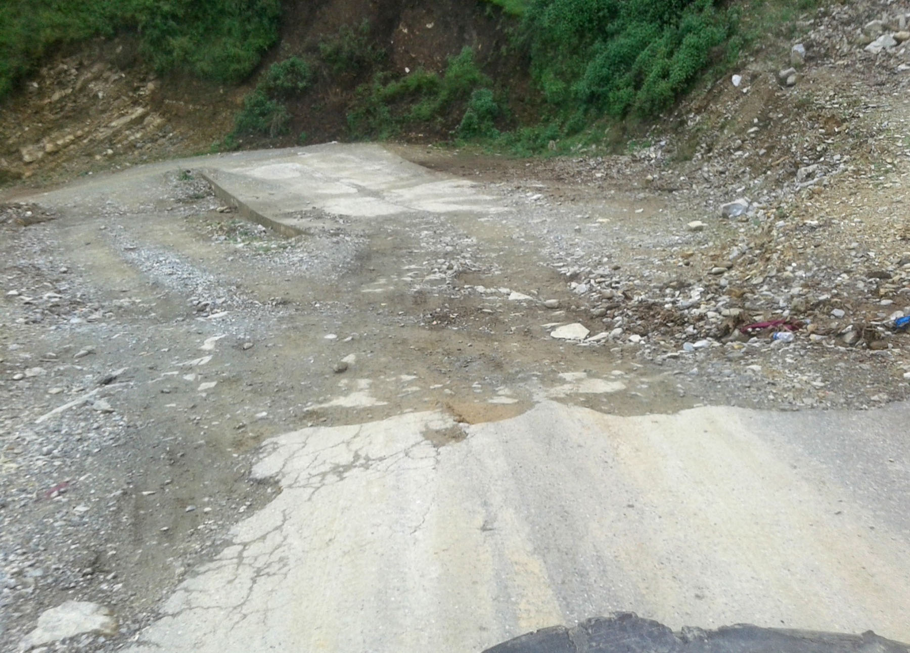 महाकाली राजमार्ग : खाल्डाखुल्डीले समस्या