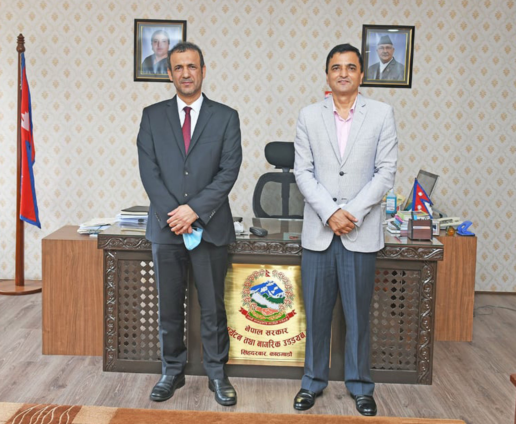 संयुक्त अरब इमिरेट्सका राजदूत र संस्कृति, पर्यटन तथा नागरिक उड्डयनमन्त्री बीच शिष्टाचार भेट