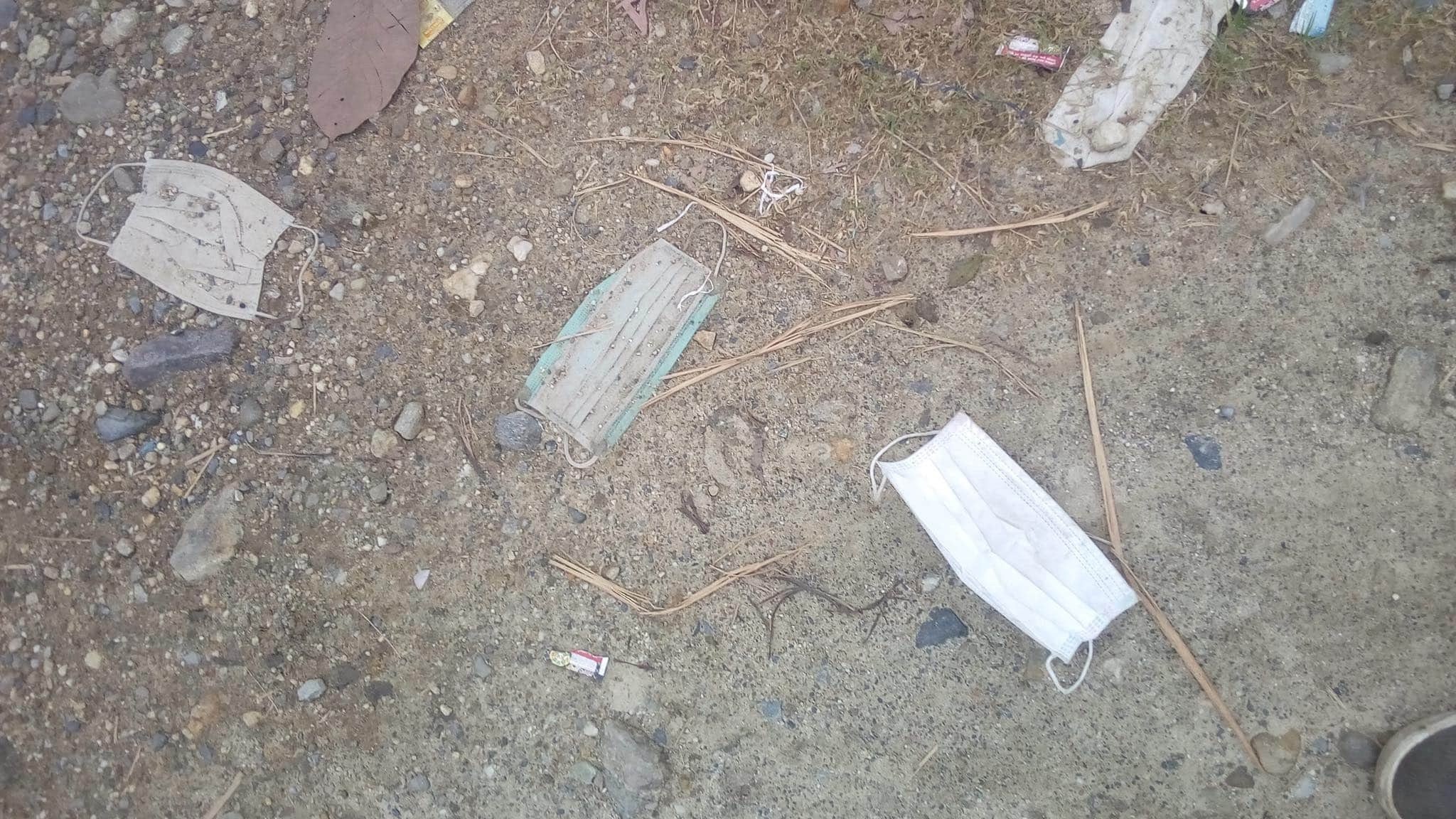 मास्क जथाभावी फाल्ने प्रवृतिले सङ्क्रमणको जोखिम बढ्दै