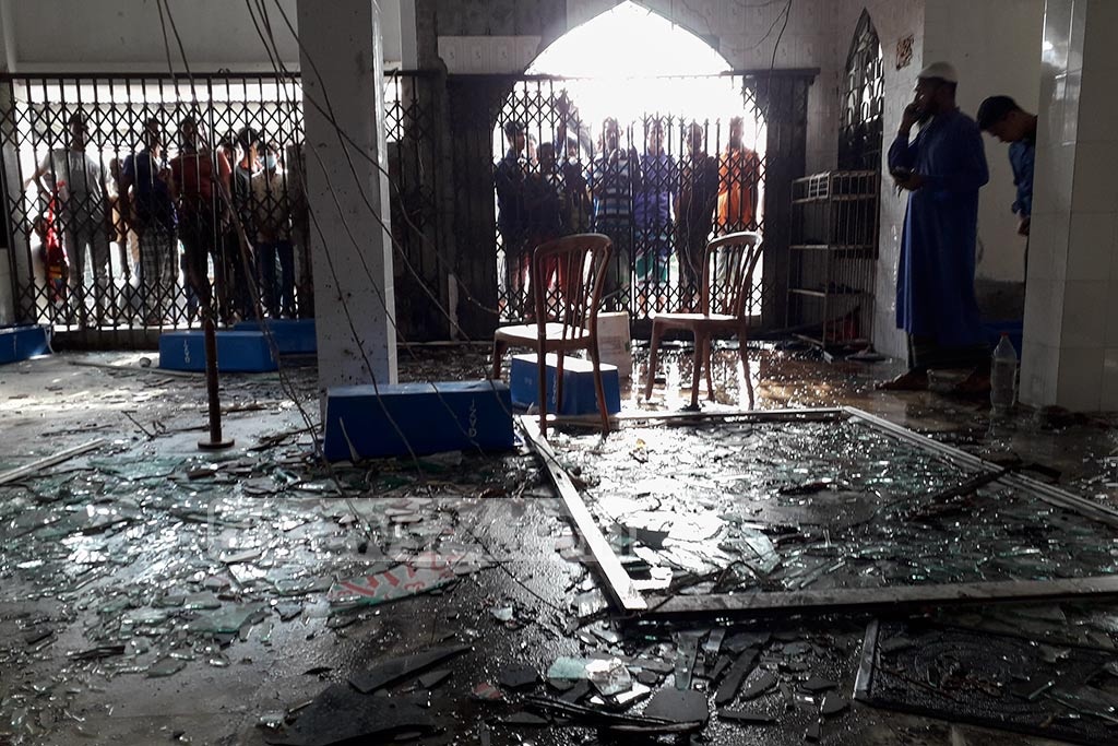 12 dead, dozens suffer burn injuries in Bangladesh mosque air conditioner explosion