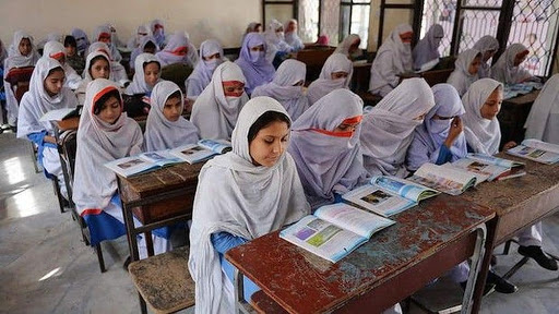 पाकिस्तानमा सबै शैक्षिक संस्थाहरु खुल्ला