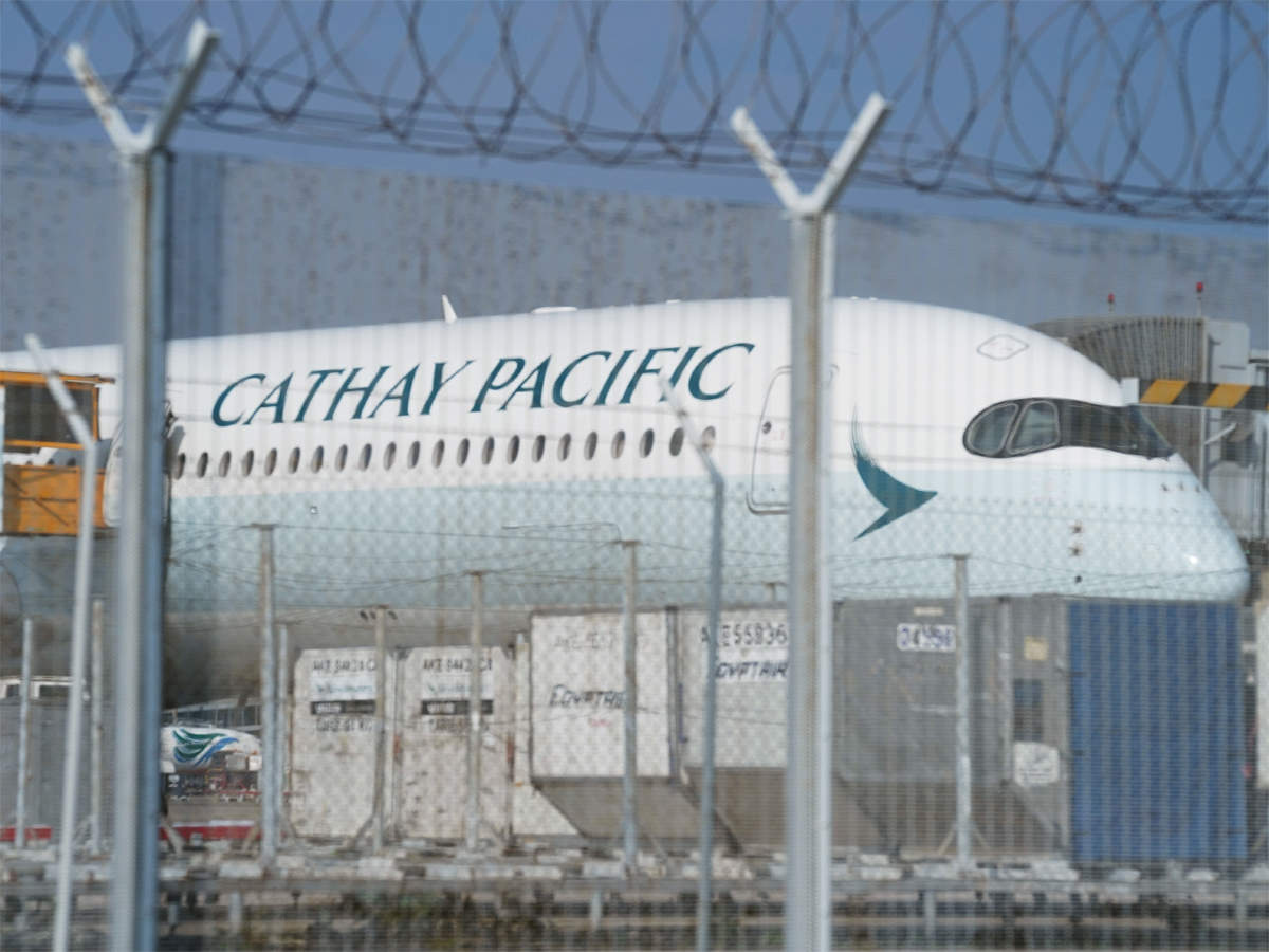 Cathay Pacific cuts 8,500 jobs, shutters regional airline