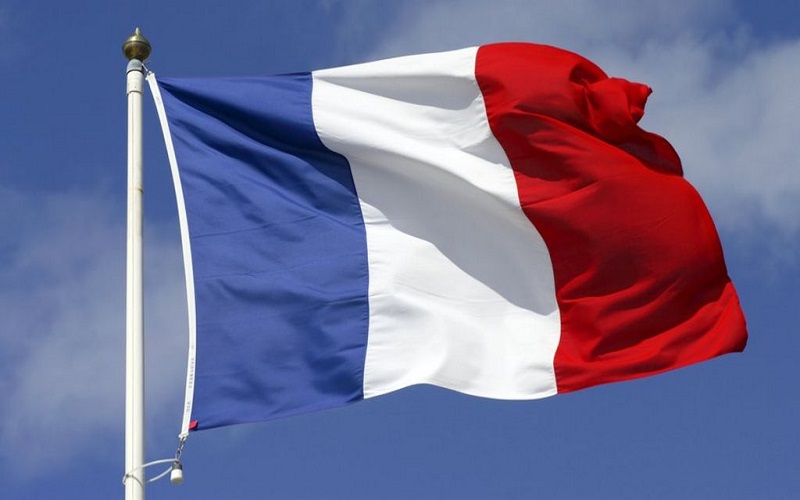 Hotel owners rally in Paris, demand State aid amid COVID-19 crisis