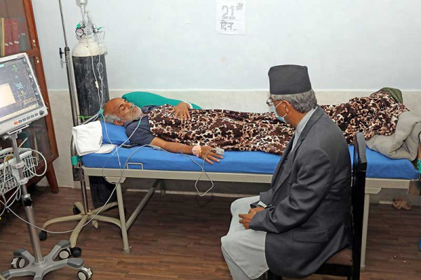 प्रा डा केसीसँग अविलम्ब वार्ता गरी माग पूरा गर्न नेता देउवाको आग्रह