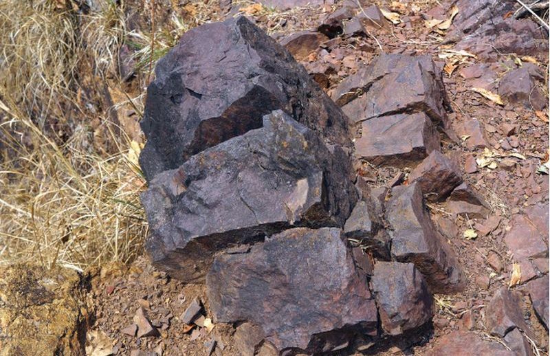 प्रशस्त खनिजको सम्भावना रहेको रोल्पामा उत्खनन हुन सकेन