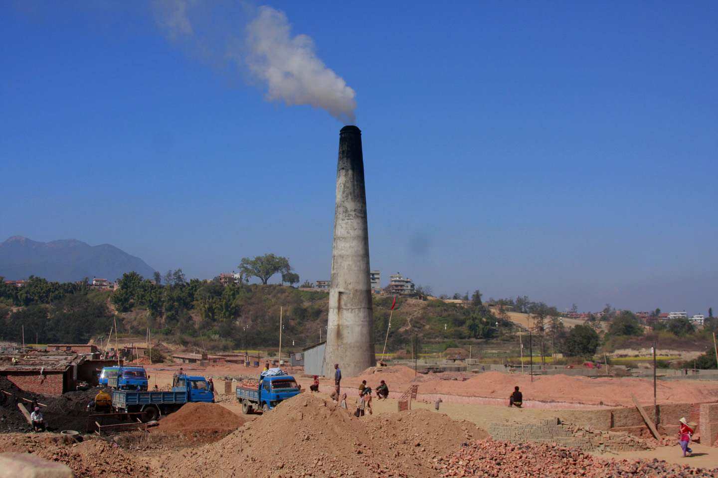 कोरोना महामारीका कारण इट्टा उद्योग बन्द