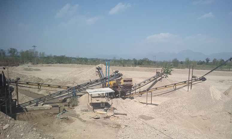 दाङका क्रसर उद्योग बन्द गर्न निर्देशनः कपिलवस्तुका पनि मापदण्ड विपरीत