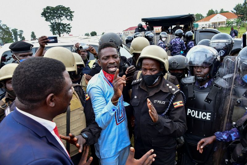 7 dead in Uganda protests after arrest of presidential candidate: police