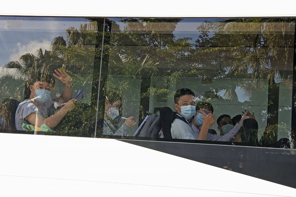 First foreign students arrive in Australia since virus closure