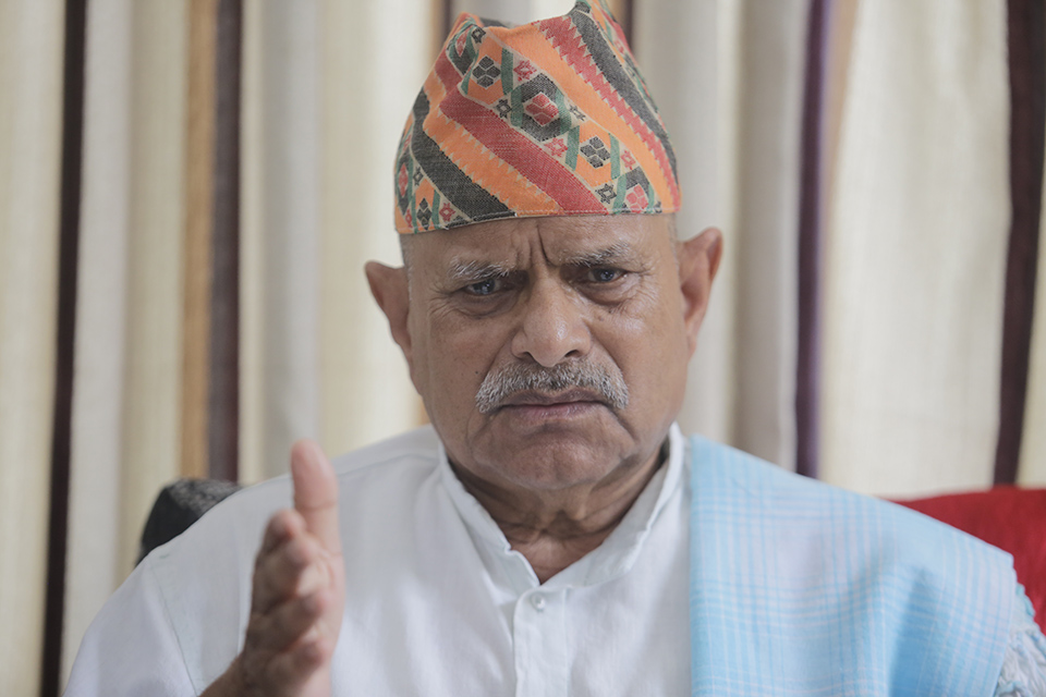 अहिलेका अवस्थामा जनता जिम्मेवार हुनुपर्छ : पूर्वराष्ट्रपति डा यादव