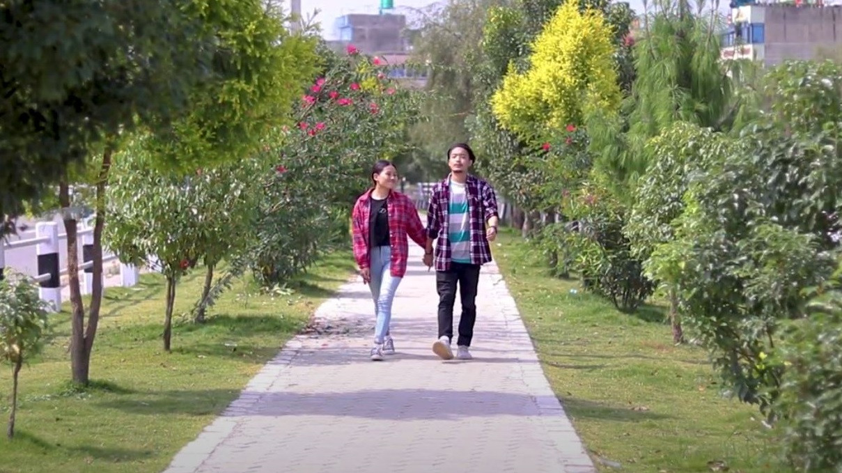 काँडा जति आफूलाई…’ स्रोतामाझ
