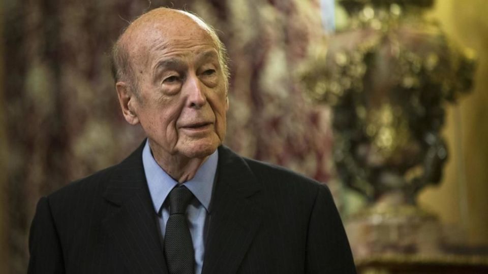 Ex-French president Giscard d’Estaing dies of Covid at 94