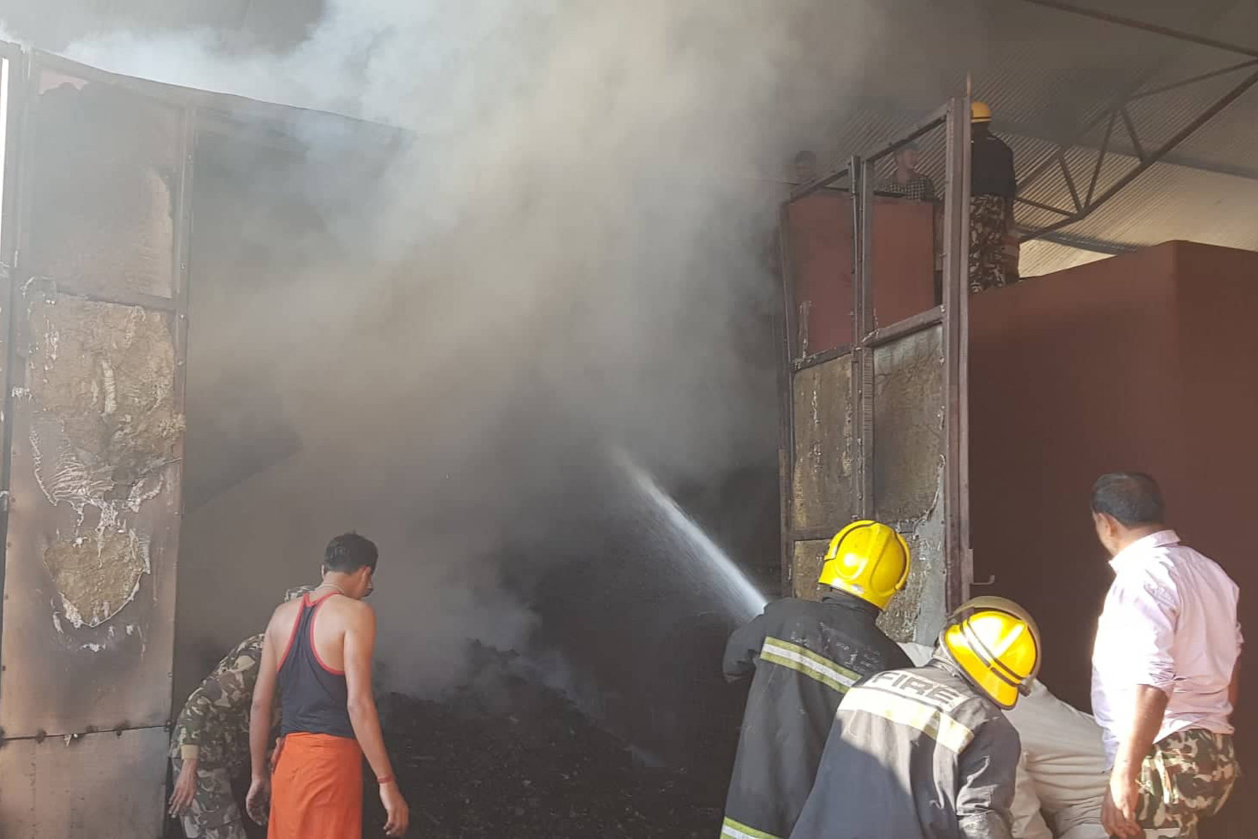नमस्ते प्लाइ उद्योगमा आगलागी