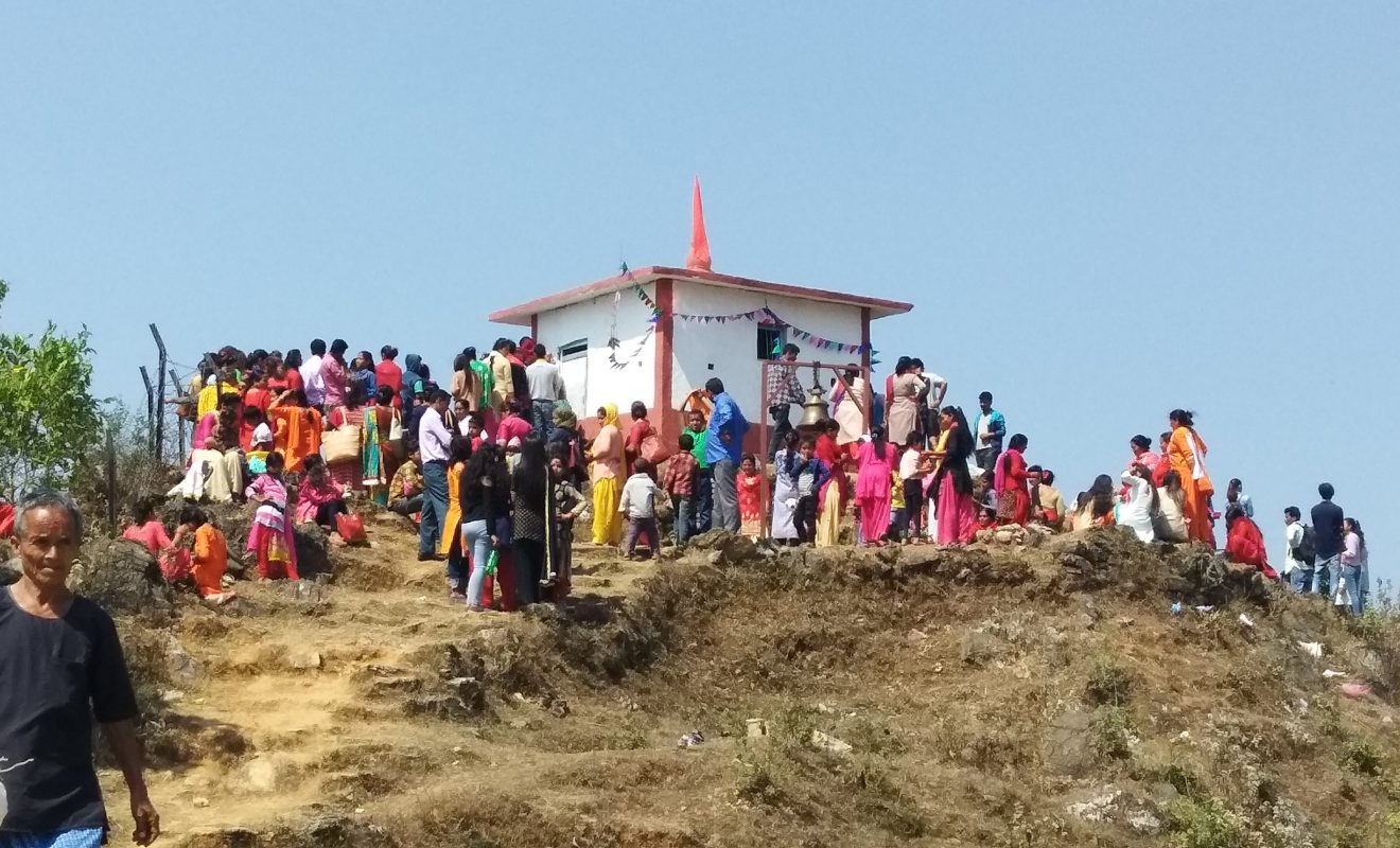 पर्यटकले भरिन थाल्यो ‘छिल्लीकोट’