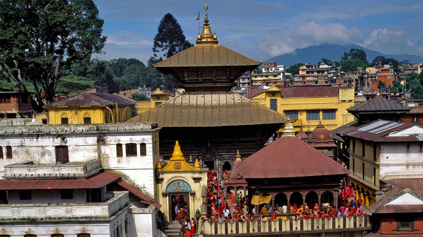 पशुपतिनाथ मन्दिर नौ महिनापछि खुल्दै, दर्शनार्थी खुशी