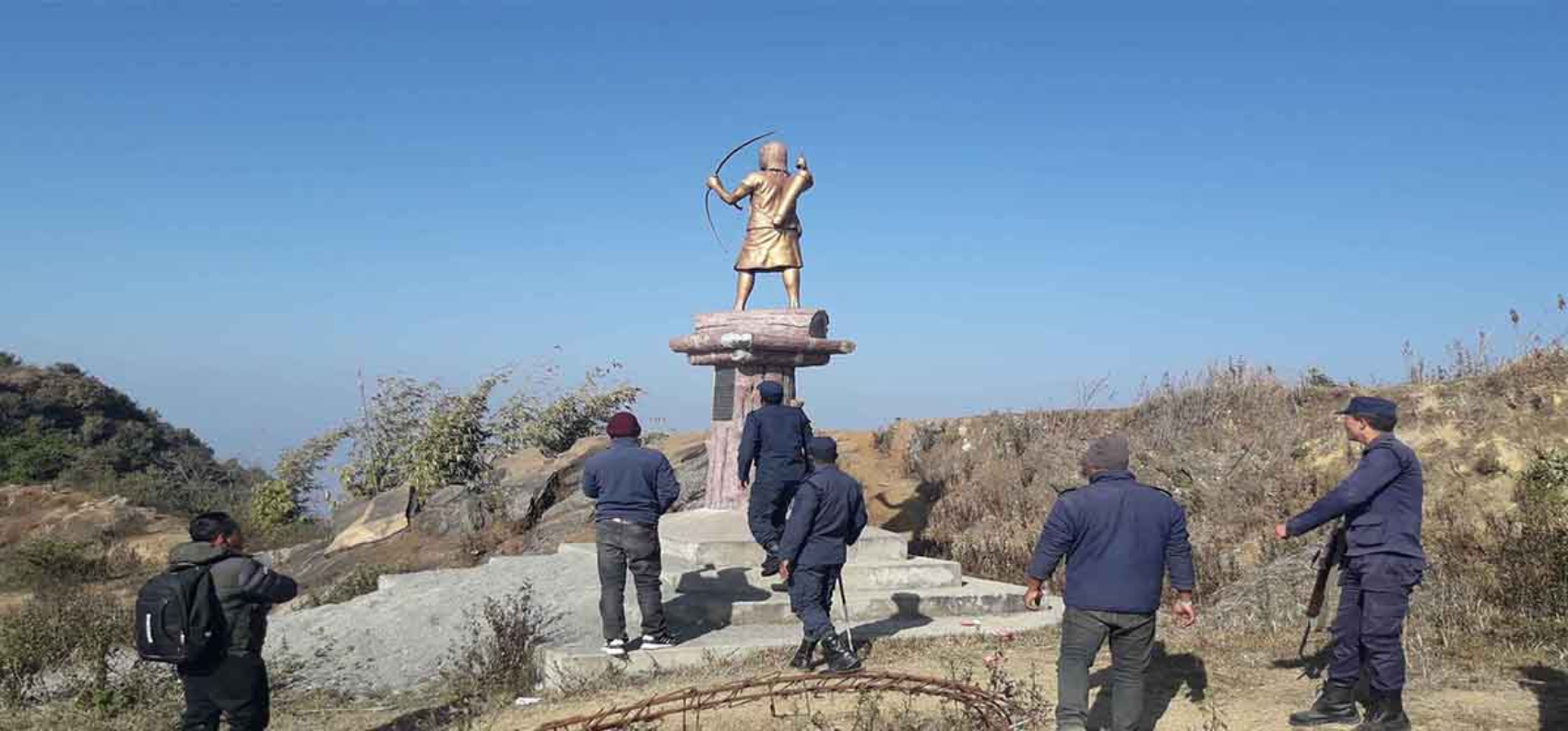 आफैँ भत्किन थाल्यो किराँती पुर्खा रैछाकुलेको प्रतिमा