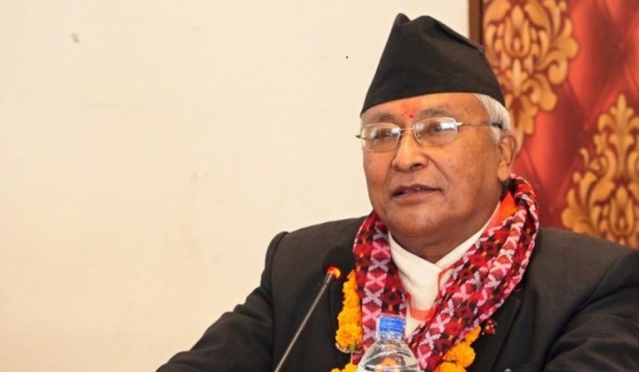 प्रधानमन्त्री केपी शर्मा ओलीले कसैले भन्दैमा राजीनामा दिनुपर्छ भन्ने छैन : शिक्षामन्त्री श्रेष्ठ