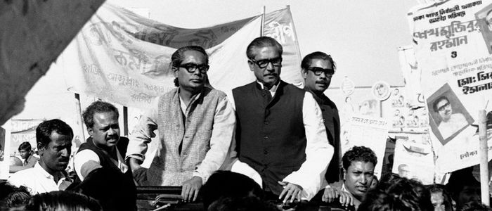 बङ्गलादेश स्थापनाको ५० वर्ष, अर्थतन्त्रमा व्यापक प्रगति, अधिकार कटौतीले निराशा
