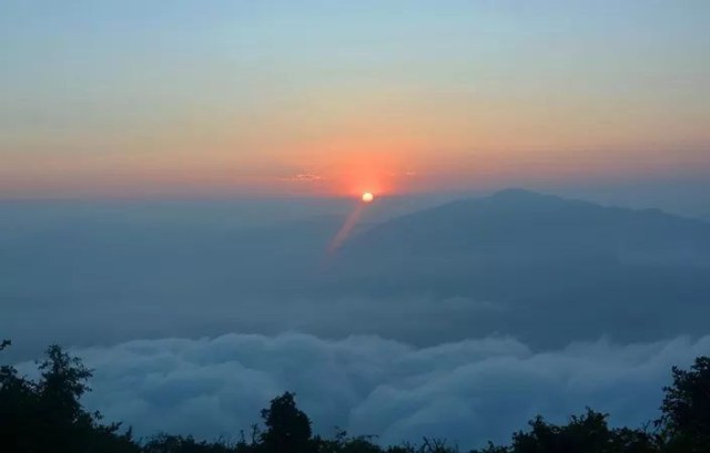 फेरिँदै आन्तरिक पर्यटनका गन्तव्य