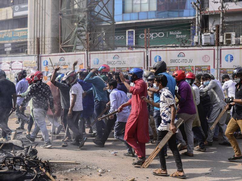 Bangladesh protest turns violent, at least three shot