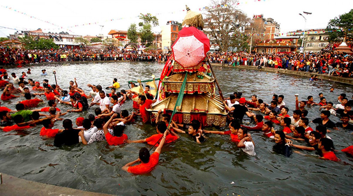 निषेधाज्ञाले पनि राेकेन टुँडालदेवी जात्रालाई, दूरी कायम गरी विधि पूरा गरिने